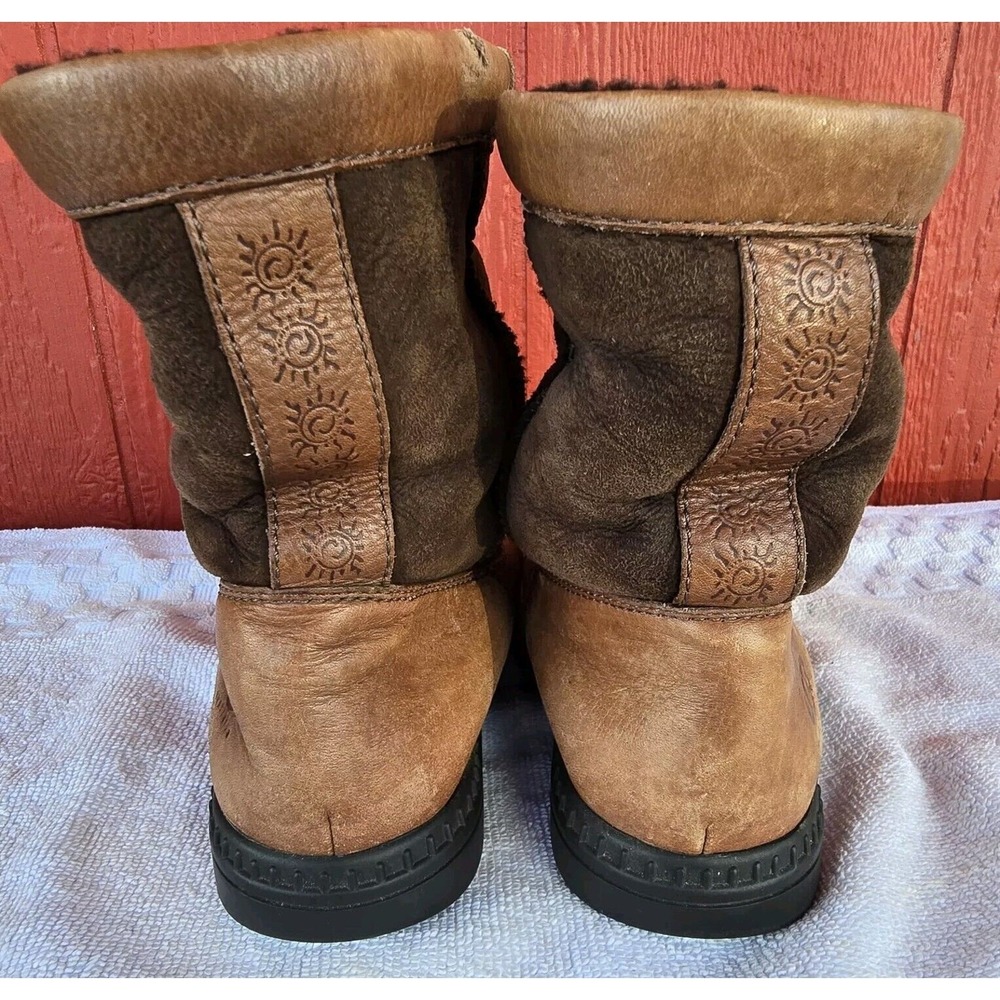 UGG Beacon Leather Boots Size 3 Brown Two Tone Sherpa Lined Hard Sole S/N 5925 - Picture 4 of 8